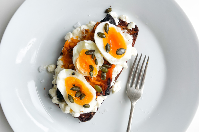 Smashed Pumpkin Brekkie – Serves 1